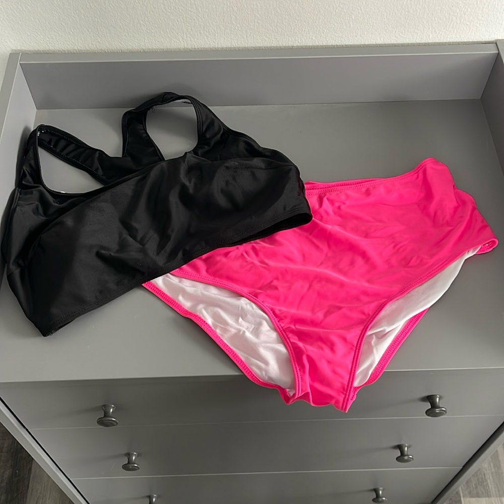 Bathing suit
